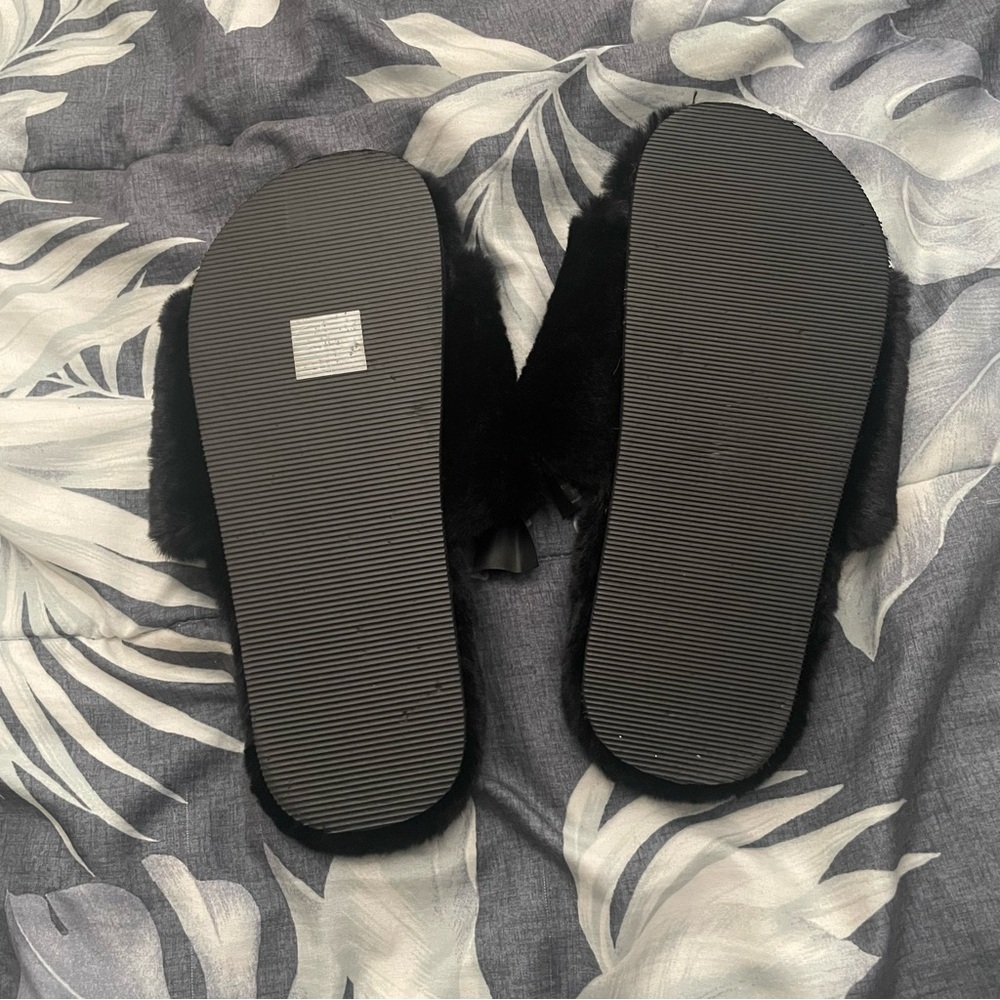Celestial Slippers - Picture 3 of 3